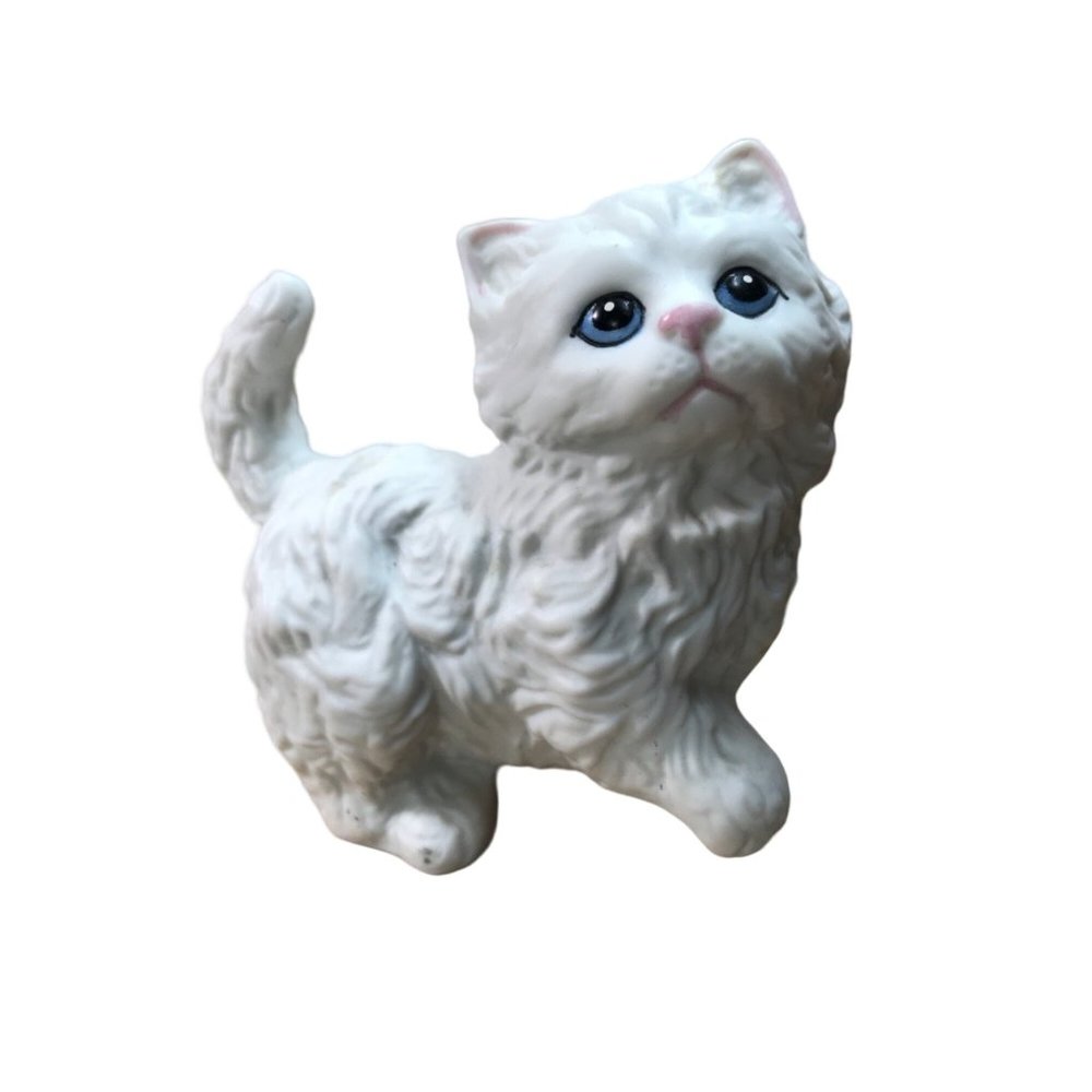 HOMCO White Doll Face Persian Kitten Figurine Statue Porcelain Bisque Vintage Bl